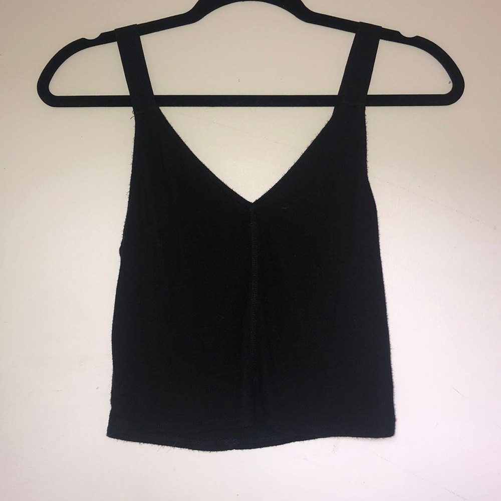URBAN OUTFITTERS TANK